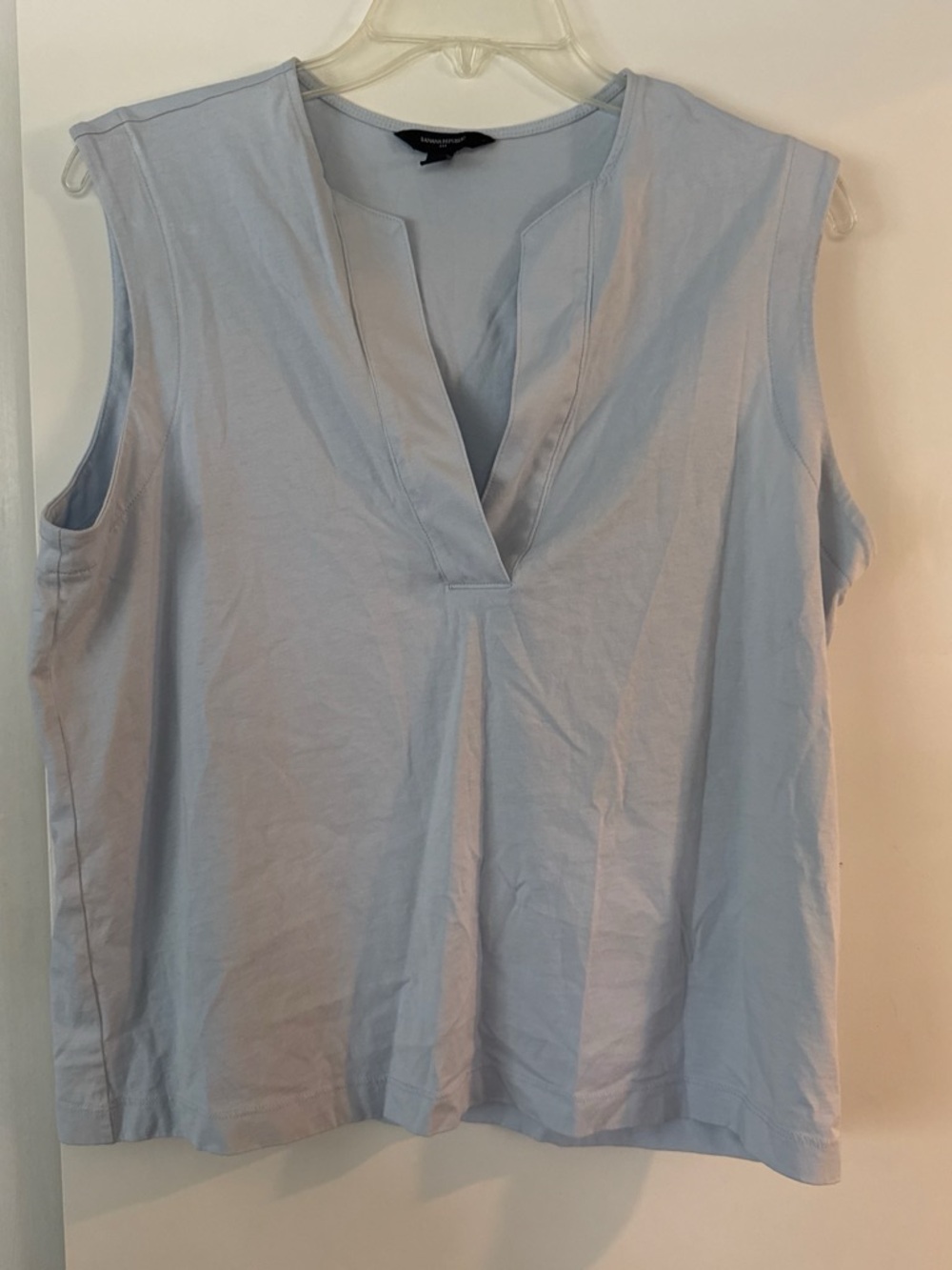 Banana republic Sleeveless V-Neck Women's Top in Light Blue L